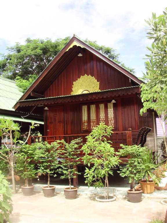 Baan Kong Homestay Phra Nakhon Si Ayutthaya Rum bild