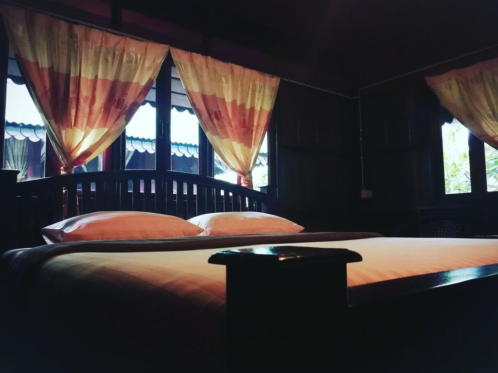 Baan Kong Homestay Phra Nakhon Si Ayutthaya Exteriör bild