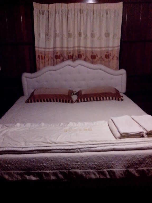 Baan Kong Homestay Phra Nakhon Si Ayutthaya Exteriör bild