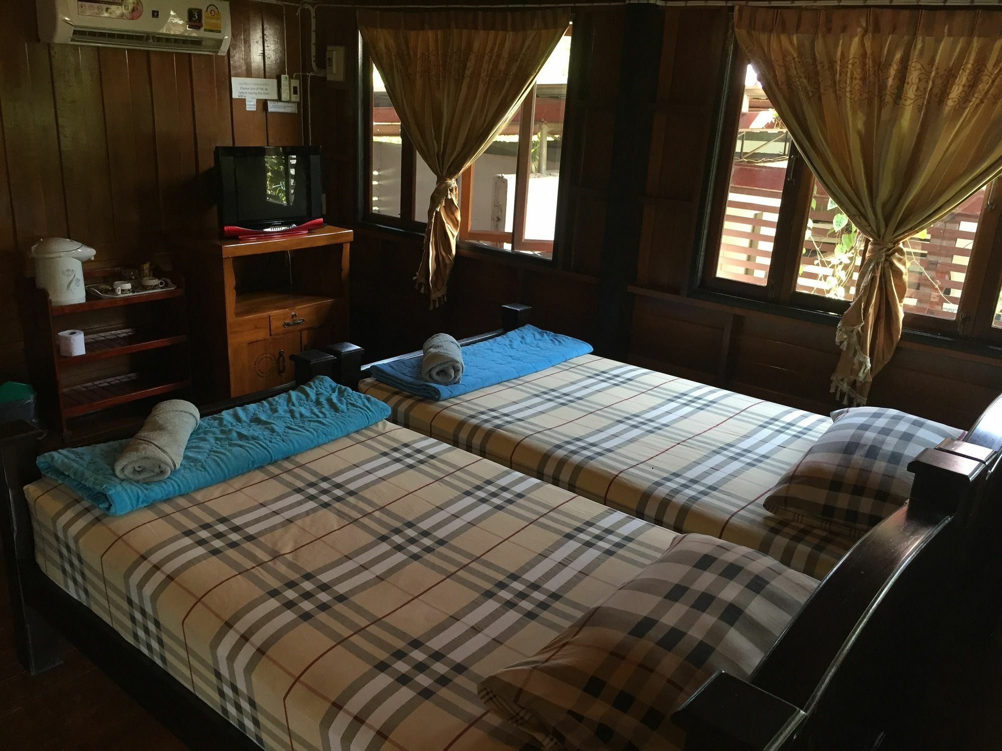Baan Kong Homestay Phra Nakhon Si Ayutthaya Exteriör bild